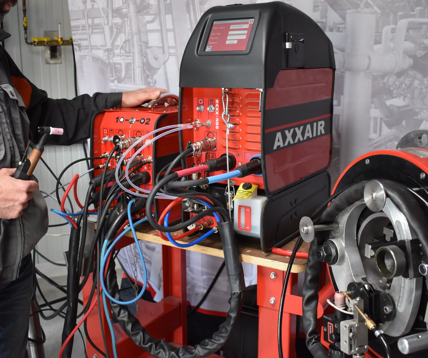 Different configurations for the orbital welding power supply SAXX